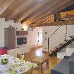 Aly D'angelo - Im Turm By Interhome * Bardolino