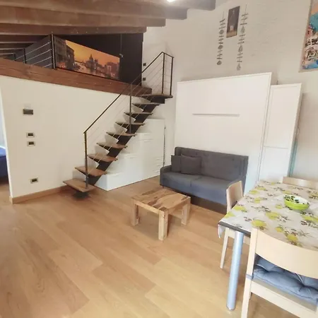 Aly D'angelo - Im Turm By Interhome Appartement Bardolino