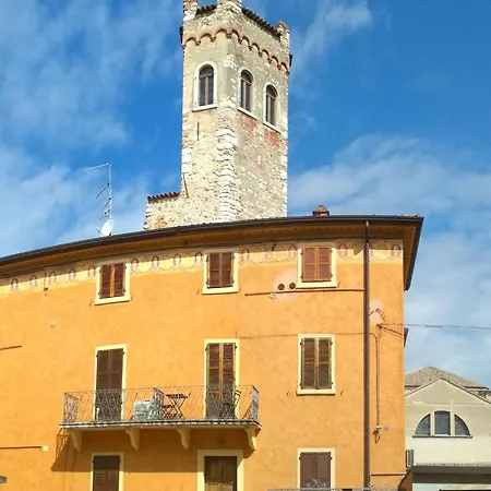 Aly D'angelo - Im Turm By Interhome Appartement