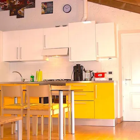 Appartement Aly D'angelo - Im Turm By Interhome