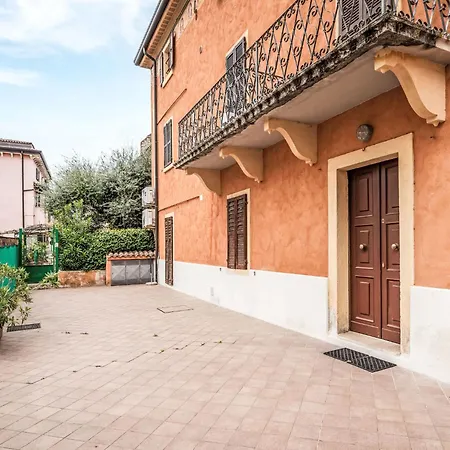 Aly D'angelo - Im Turm By Interhome Bardolino