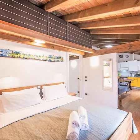 Appartamento Aly D'angelo - Im Turm By Interhome Bardolino