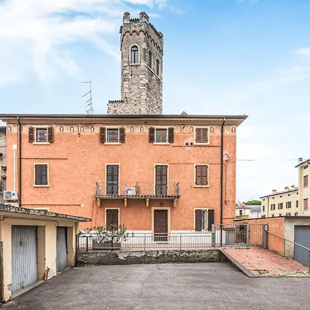 Aly D'angelo - Im Turm By Interhome Bardolino