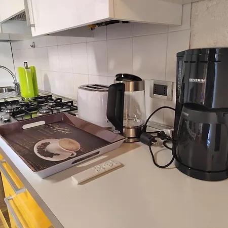 Lägenhet Aly D'angelo - Im Turm By Interhome *