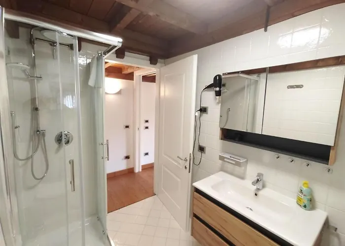 Aly D'angelo - Im Turm By Interhome